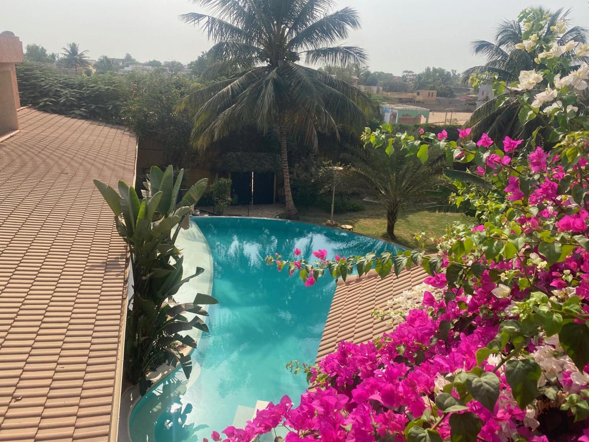 Hotel Le Clos Des Papillons 살리 포르투달 외부 사진