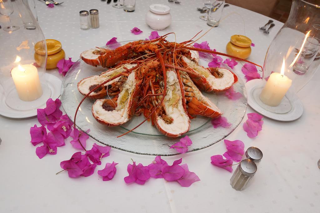 Hotel Le Clos Des Papillons 살리 포르투달 외부 사진